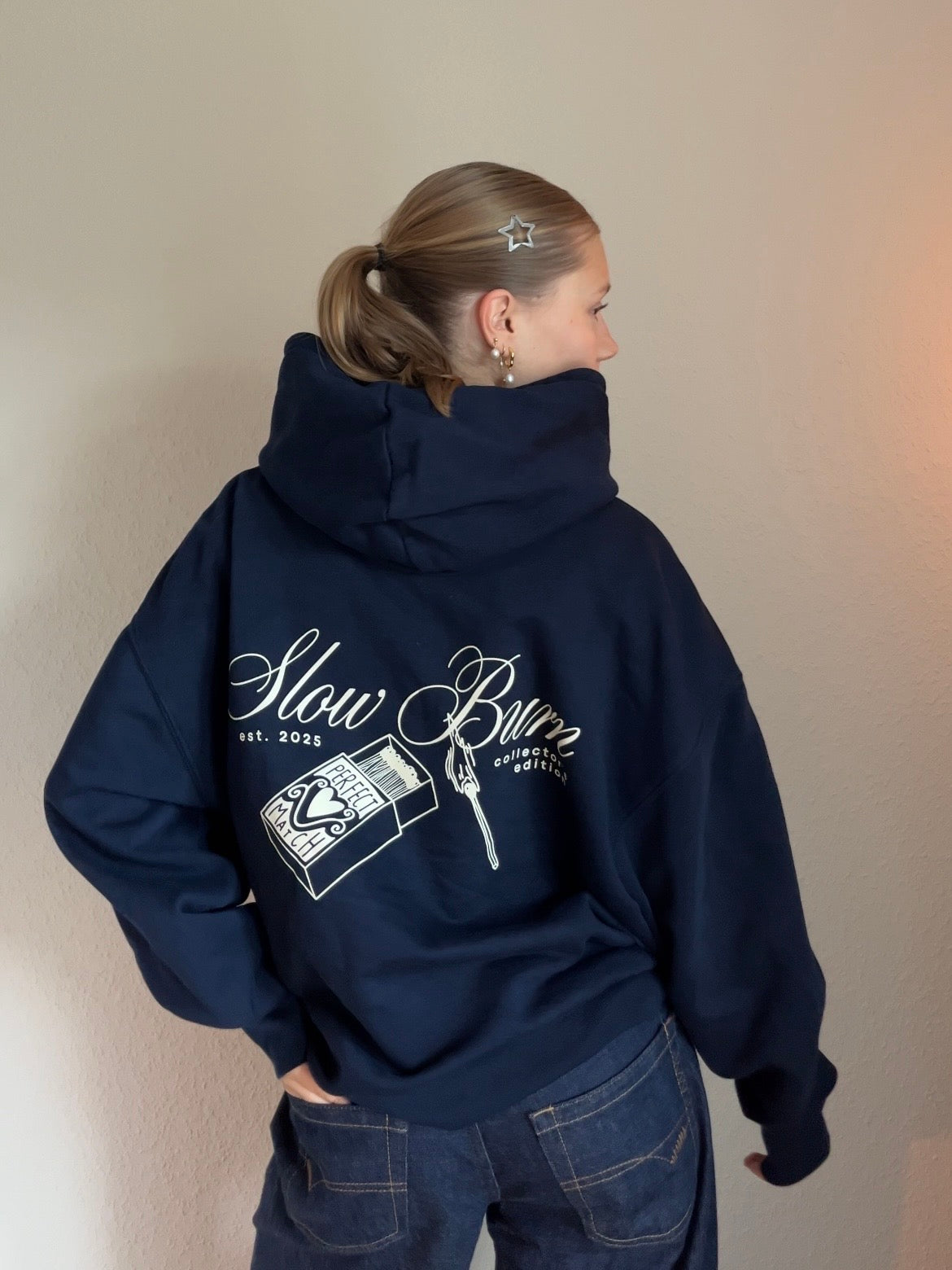 Oversized Hoodie "Slow Burn"